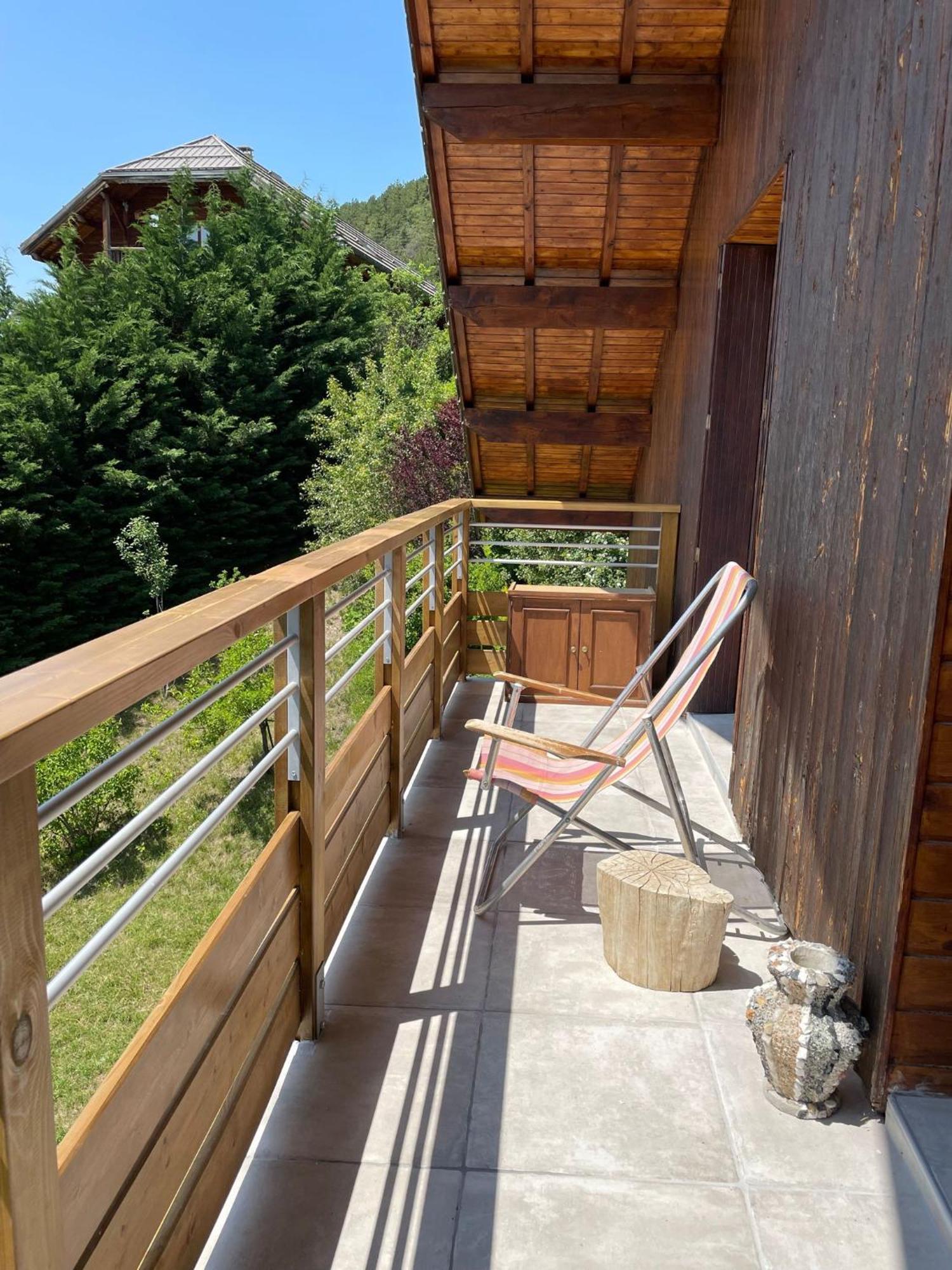 Gite Confort 15 Couchages, Vue Panoramique Montagne Hautes Alpes, Terrasses Embrun Kültér fotó