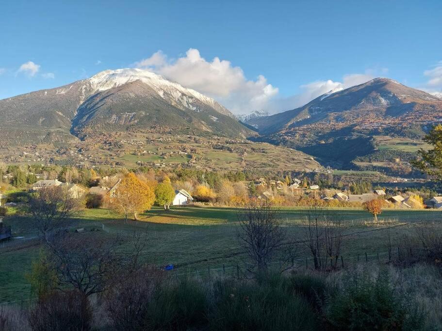 Gite Confort 15 Couchages, Vue Panoramique Montagne Hautes Alpes, Terrasses Embrun Kültér fotó