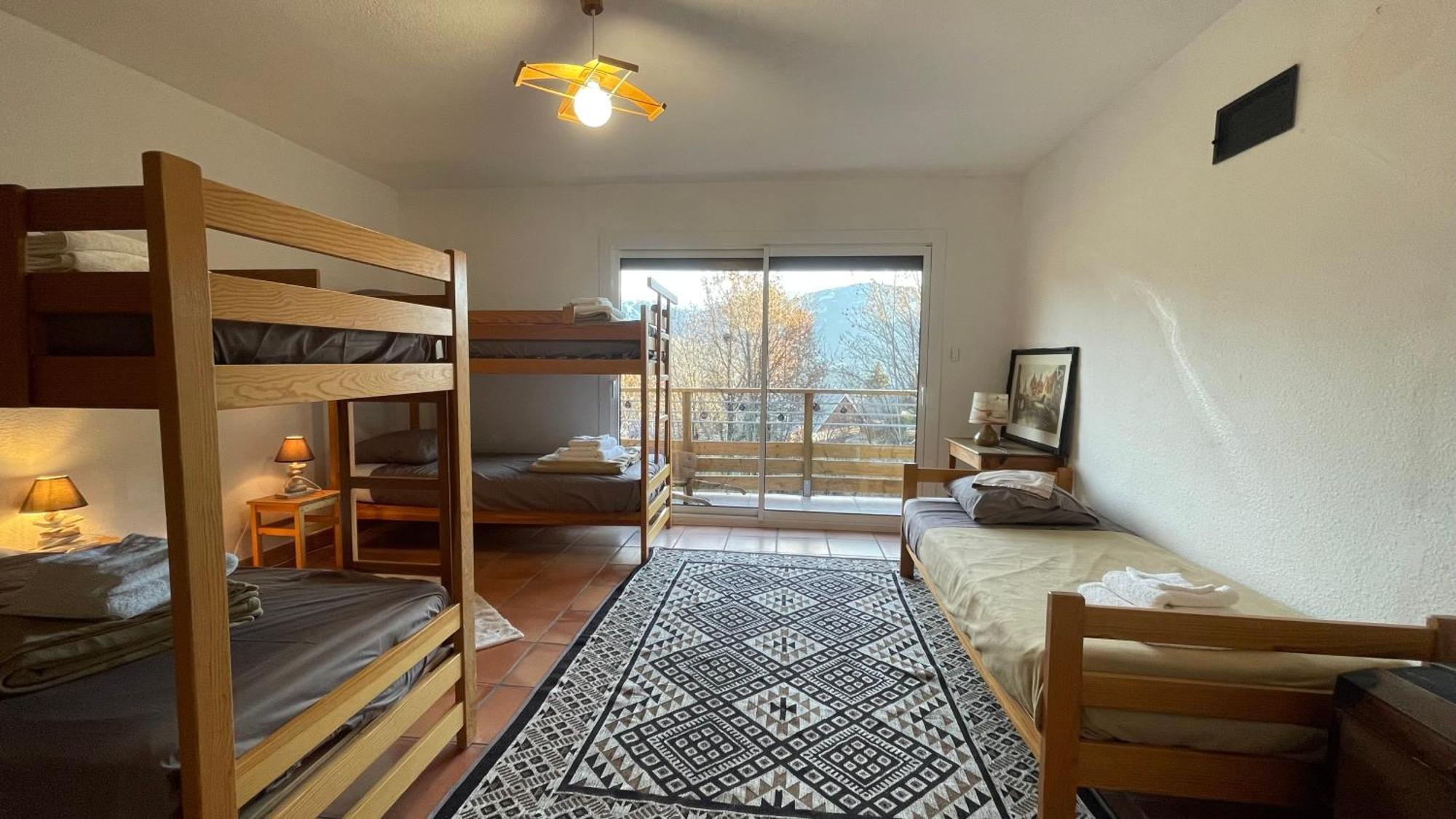 Gite Confort 15 Couchages, Vue Panoramique Montagne Hautes Alpes, Terrasses Embrun Kültér fotó
