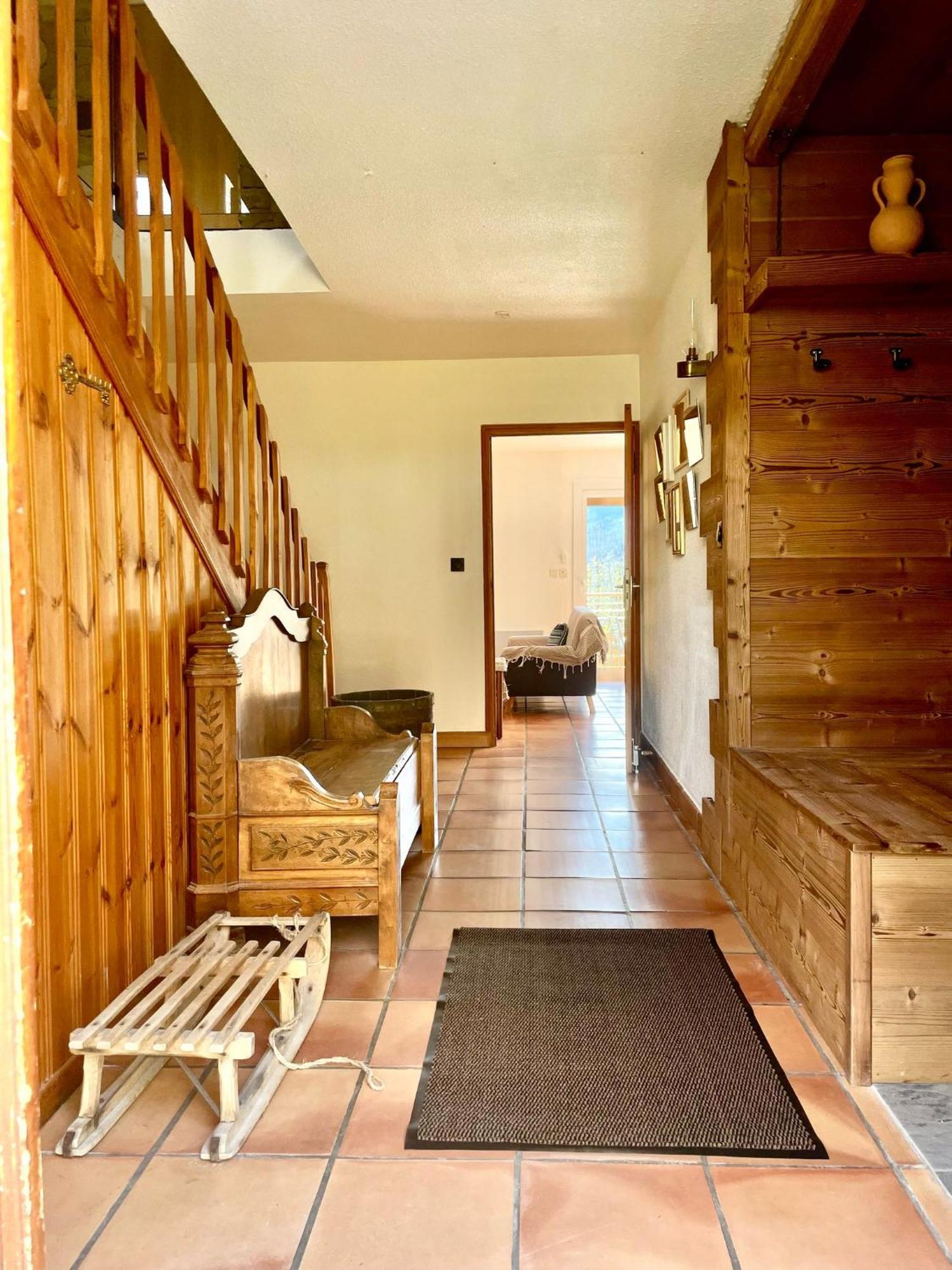 Gite Confort 15 Couchages, Vue Panoramique Montagne Hautes Alpes, Terrasses Embrun Kültér fotó
