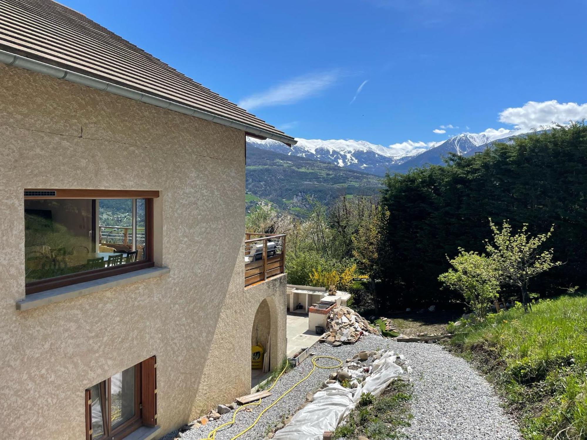 Gite Confort 15 Couchages, Vue Panoramique Montagne Hautes Alpes, Terrasses Embrun Kültér fotó