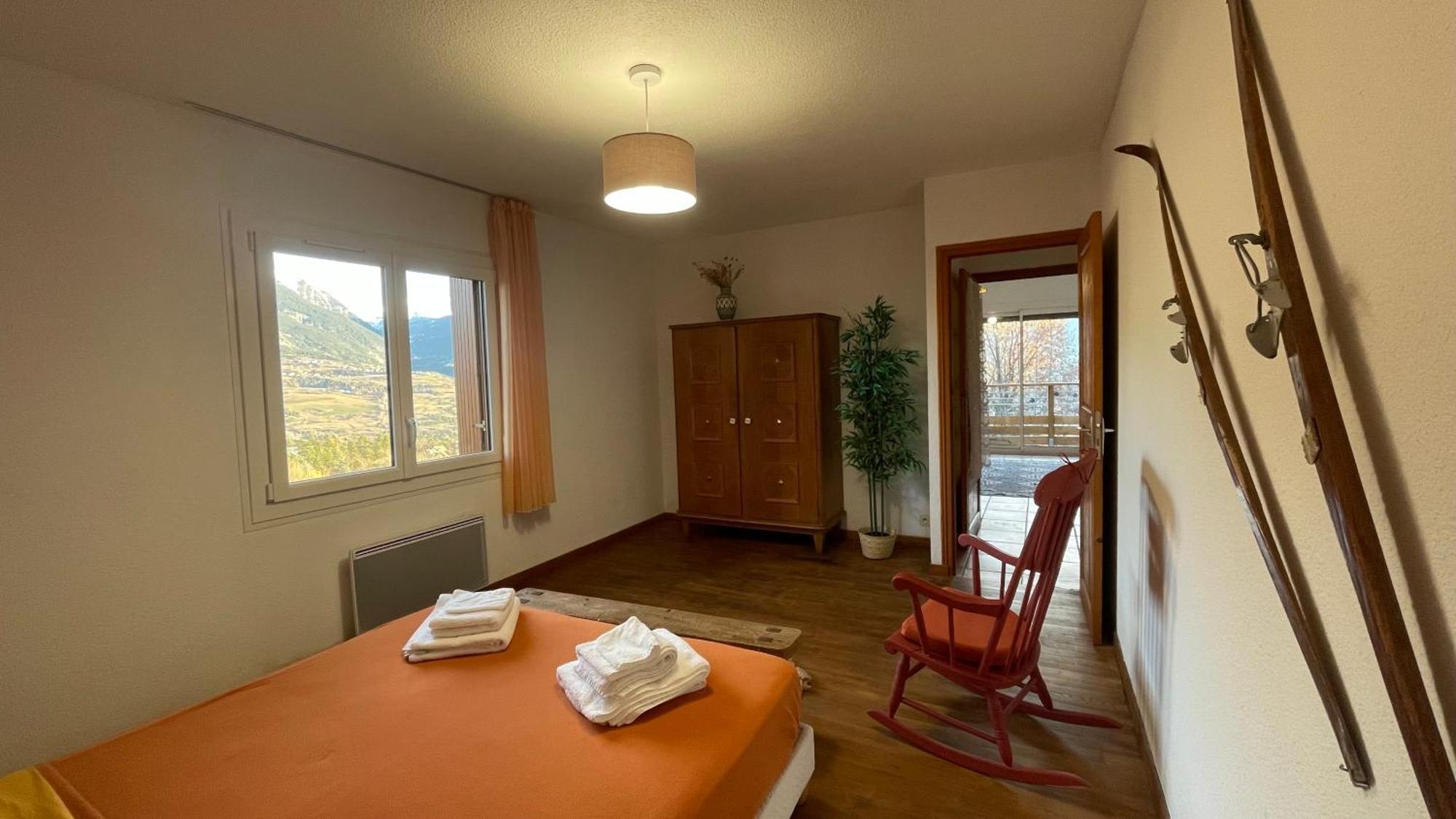 Gite Confort 15 Couchages, Vue Panoramique Montagne Hautes Alpes, Terrasses Embrun Kültér fotó